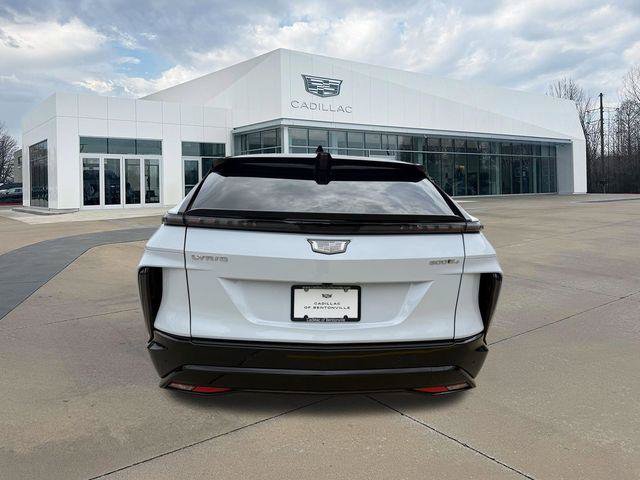 New 2026 Cadillac Lyriq Sport w/ LPO, Floor Liner Package AWD/4WD image 4