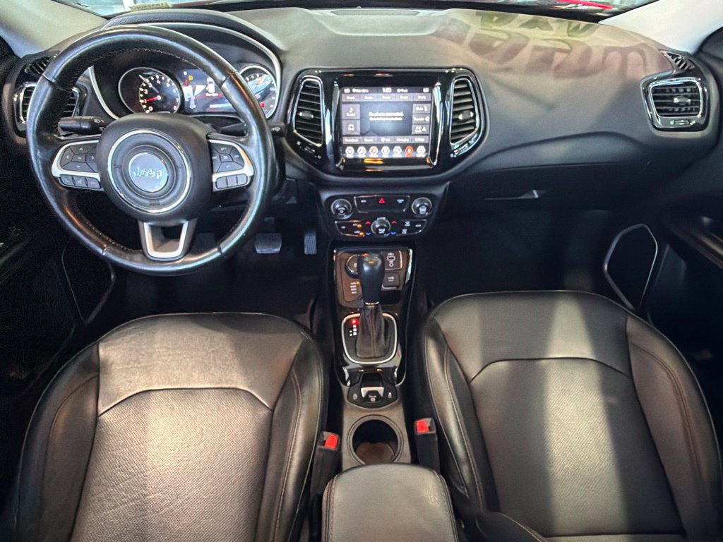 Used 2020 Jeep Compass Limited w/ Rear Convenience Group AWD/4WD image 31
