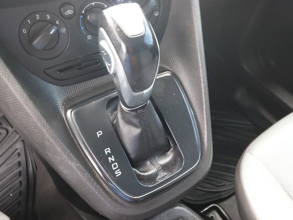 Used 2018 Ford Transit Connect XL image 20