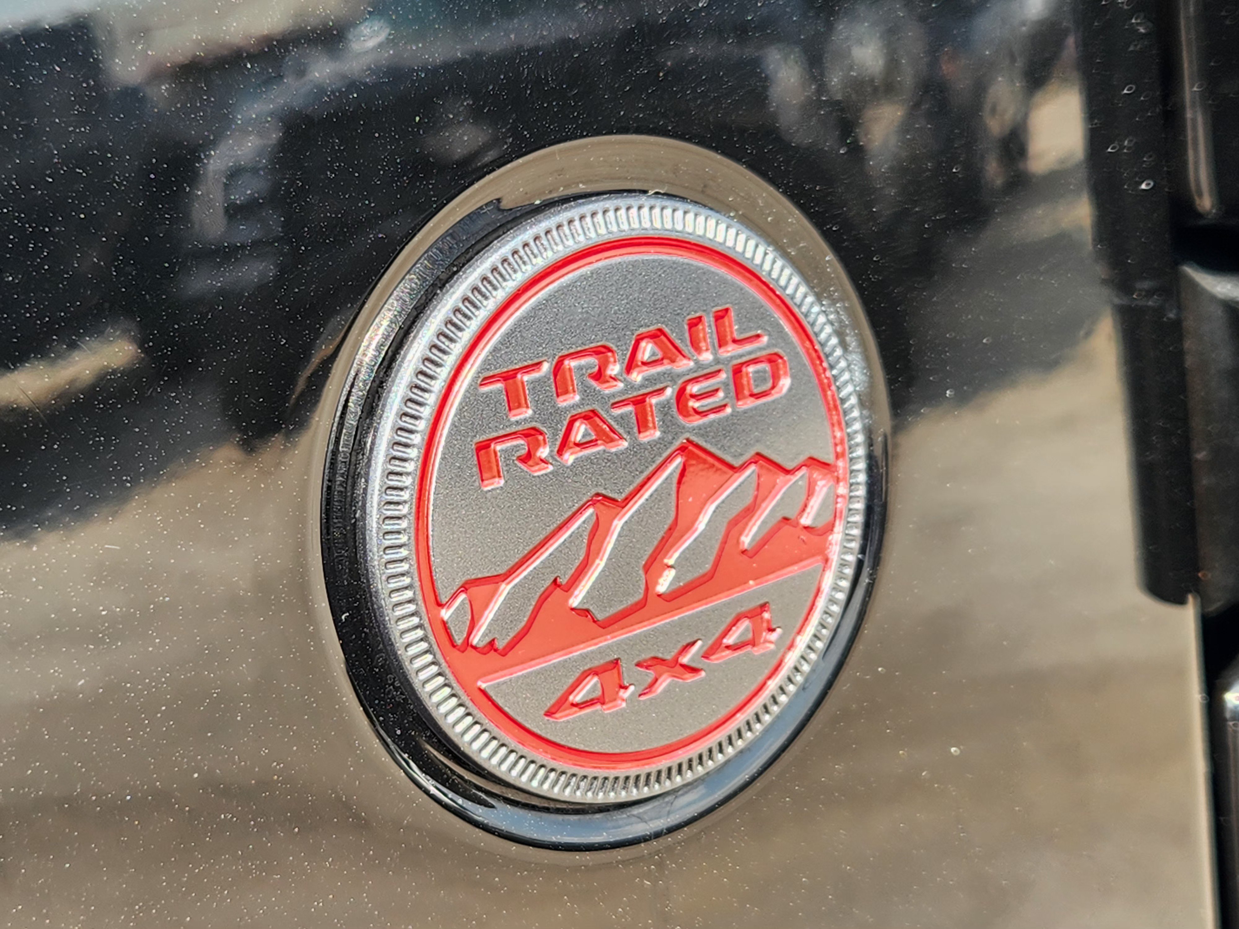 Used 2025 Jeep Gladiator Rubicon AWD/4WD image 13