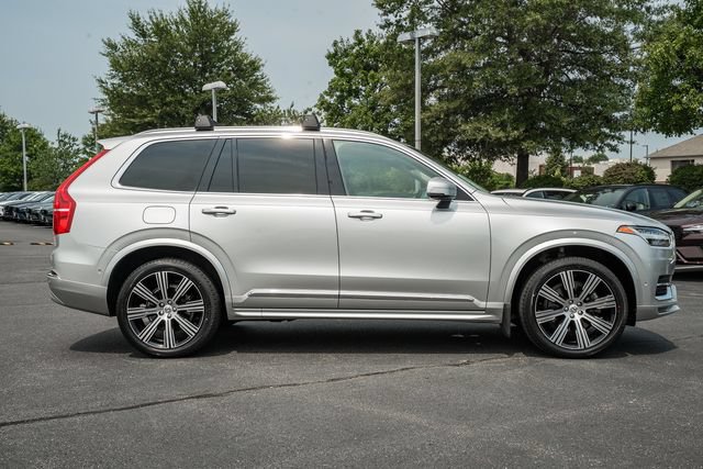 Certified 2022 Volvo XC90 T6 Inscription w/ Advanced Package AWD/4WD image 4