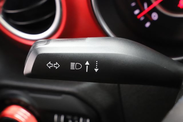 Used 2021 Jeep Gladiator Rubicon AWD/4WD image 36