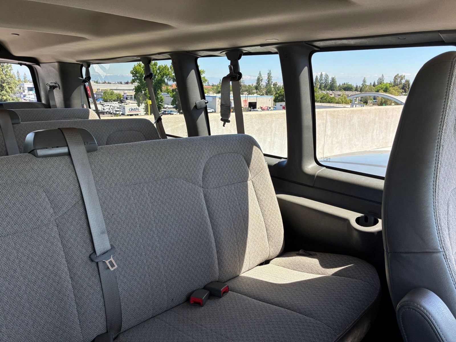 Used 2025 GMC Savana 3500 LT w/ LT Preferred Equipment Group RWD image 35