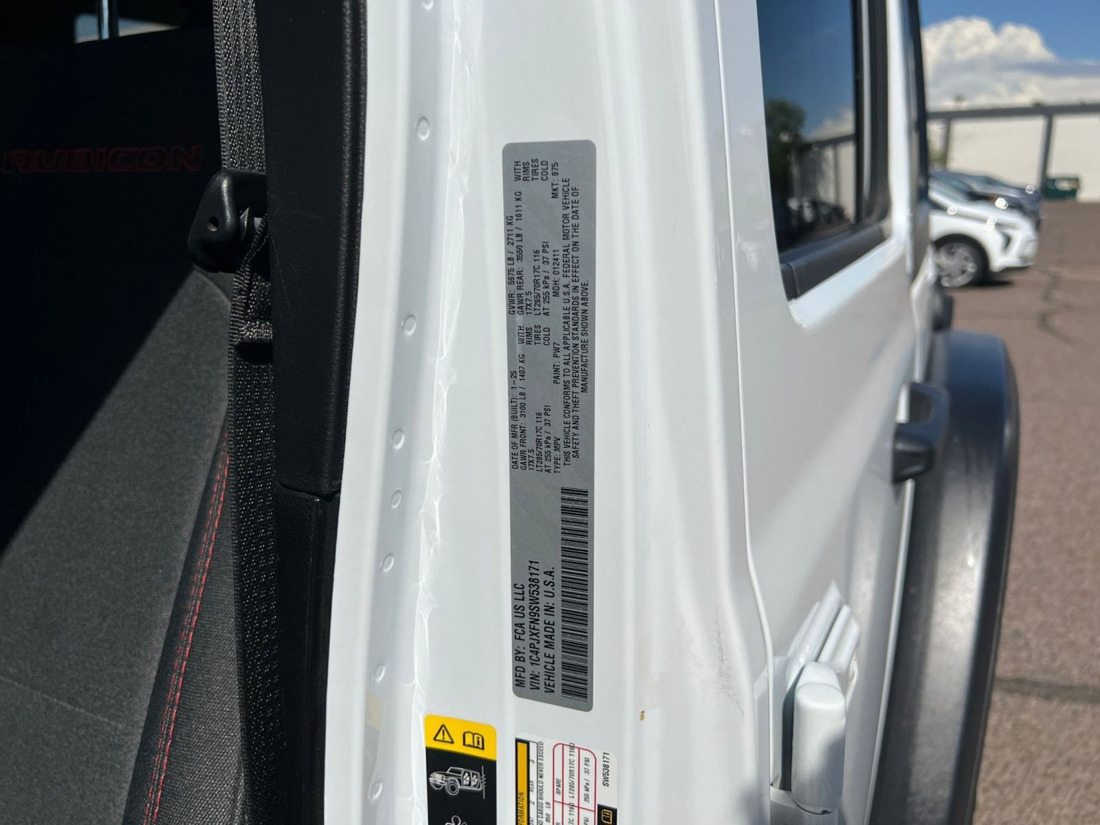 Used 2025 Jeep Wrangler Unlimited Rubicon image 29