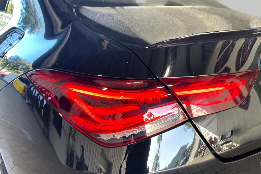 Used 2021 Mercedes-Benz CLA 35 AMG 4MATIC w/ Multimedia Package image 17