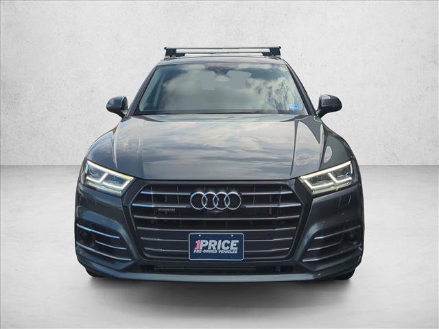 Used 2020 Audi Q5 e Prestige w/ Prestige Package image 2