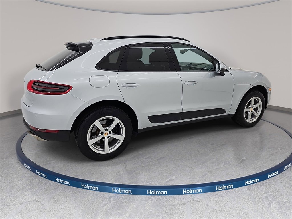 Used 2018 Porsche Macan image 6