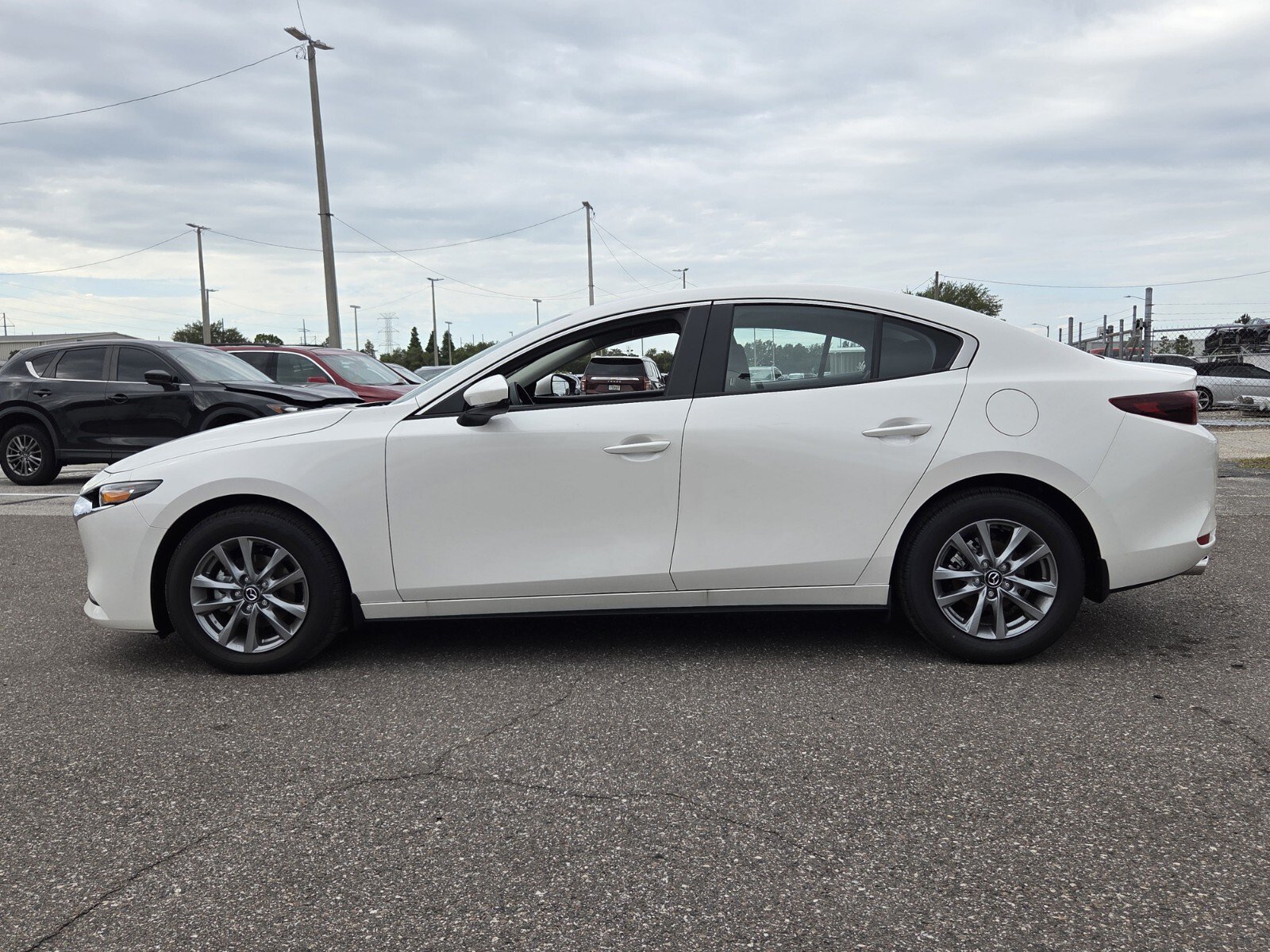 New 2026 MAZDA MAZDA3 s FWD image 4