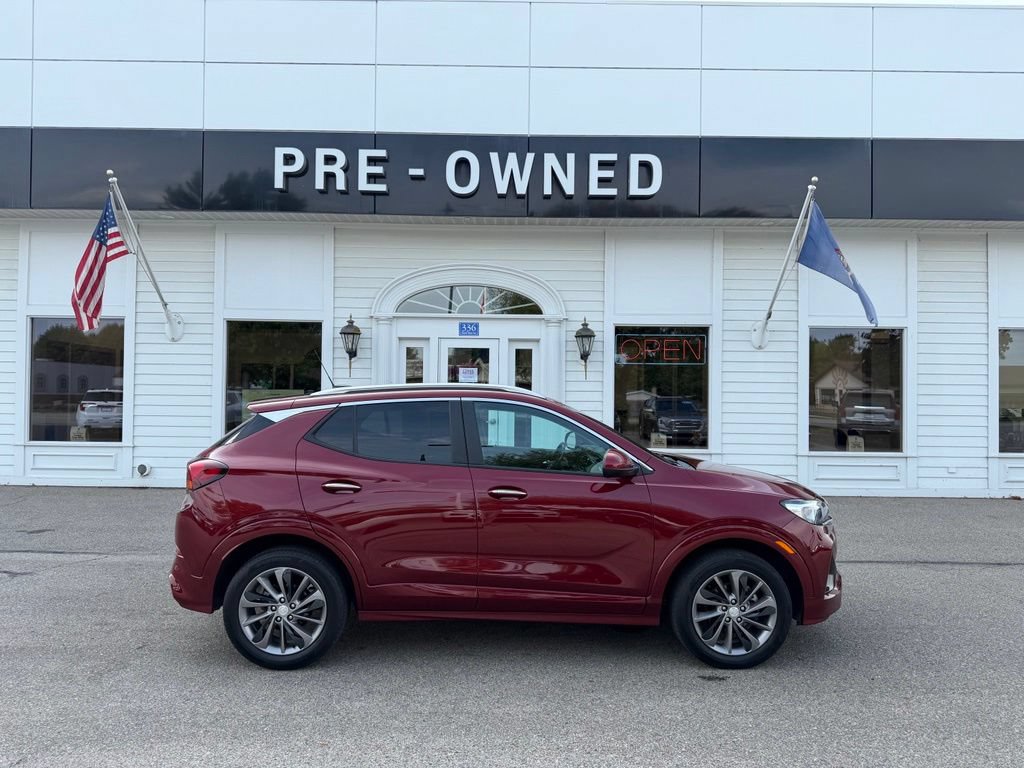 Used 2023 Buick Encore GX Select w/ Experience Buick Package AWD/4WD image 4