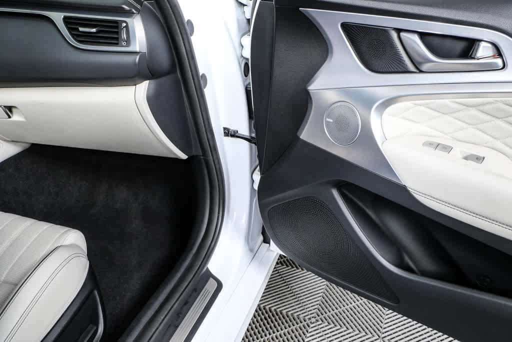 Used 2019 Genesis G70 3.3T Advanced w/ Prestige Package image 21