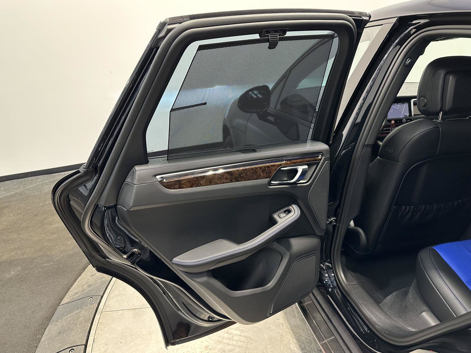 New 2026 Porsche Macan AWD/4WD image 31