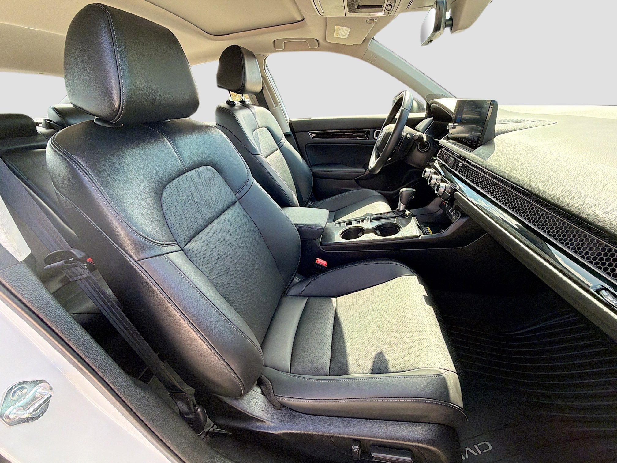 Used 2024 Honda Civic Touring image 14