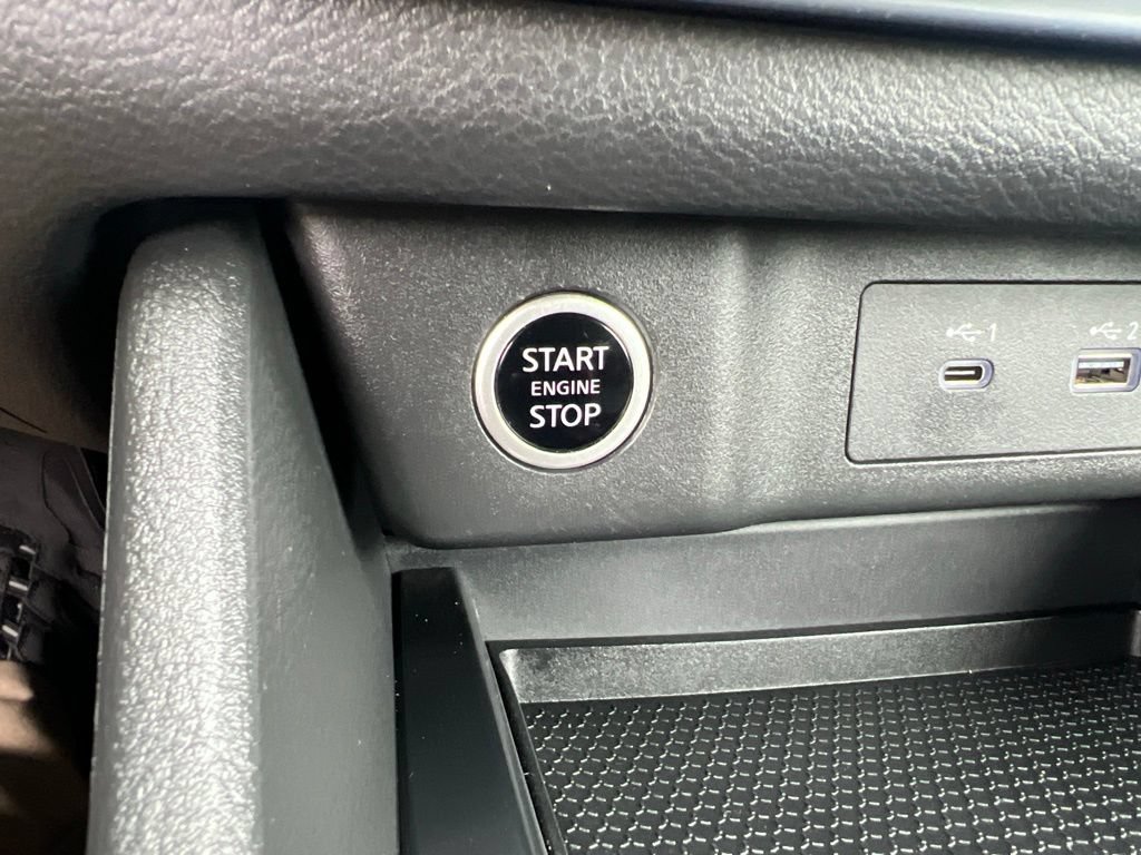 Certified 2023 Nissan Rogue SV AWD/4WD image 55