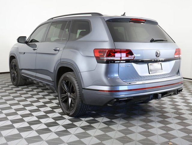 Used 2023 Volkswagen Atlas SEL R-Line image 6