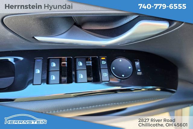 Used 2025 Hyundai Santa Cruz Limited image 15