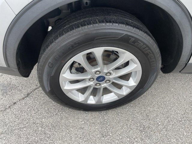 Used 2022 Ford Escape SE image 16