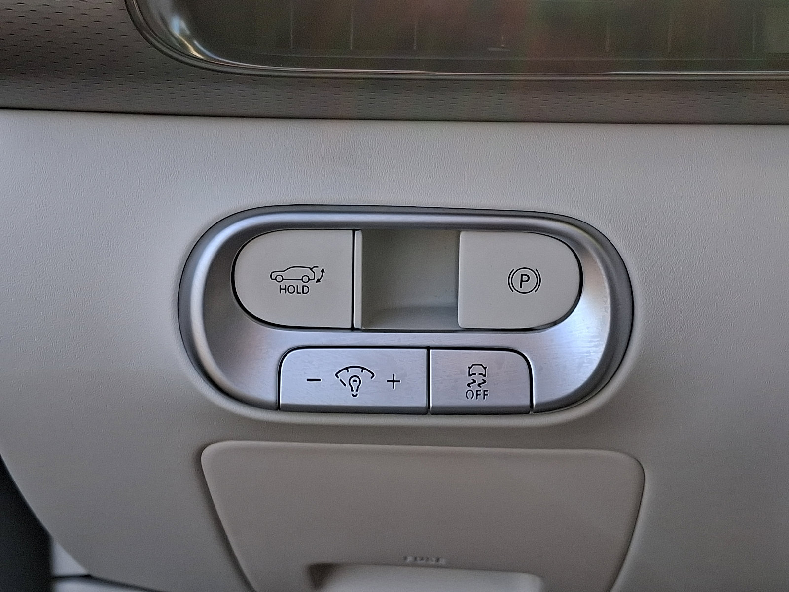 Certified 2023 Genesis GV60 Advanced AWD/4WD image 27