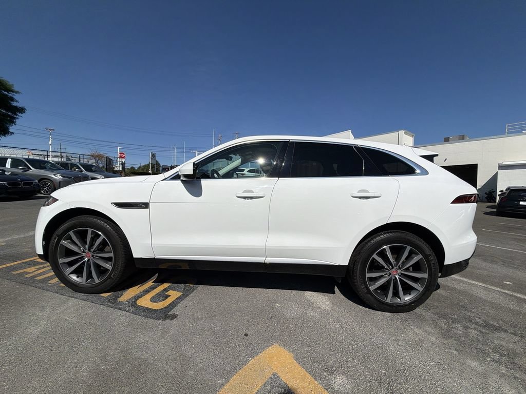 Used 2022 Jaguar F-PACE S AWD/4WD image 11