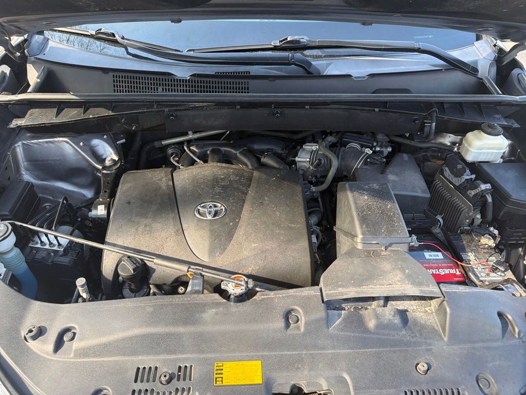 Used 2017 Toyota Highlander XLE image 24