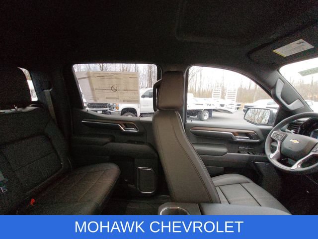 Certified 2024 Chevrolet Silverado 1500 High Country w/ Technology Package AWD/4WD image 16