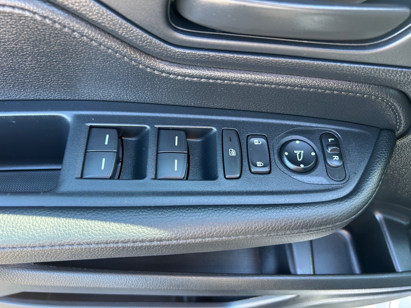 Used 2026 Honda Odyssey Sport-L image 22