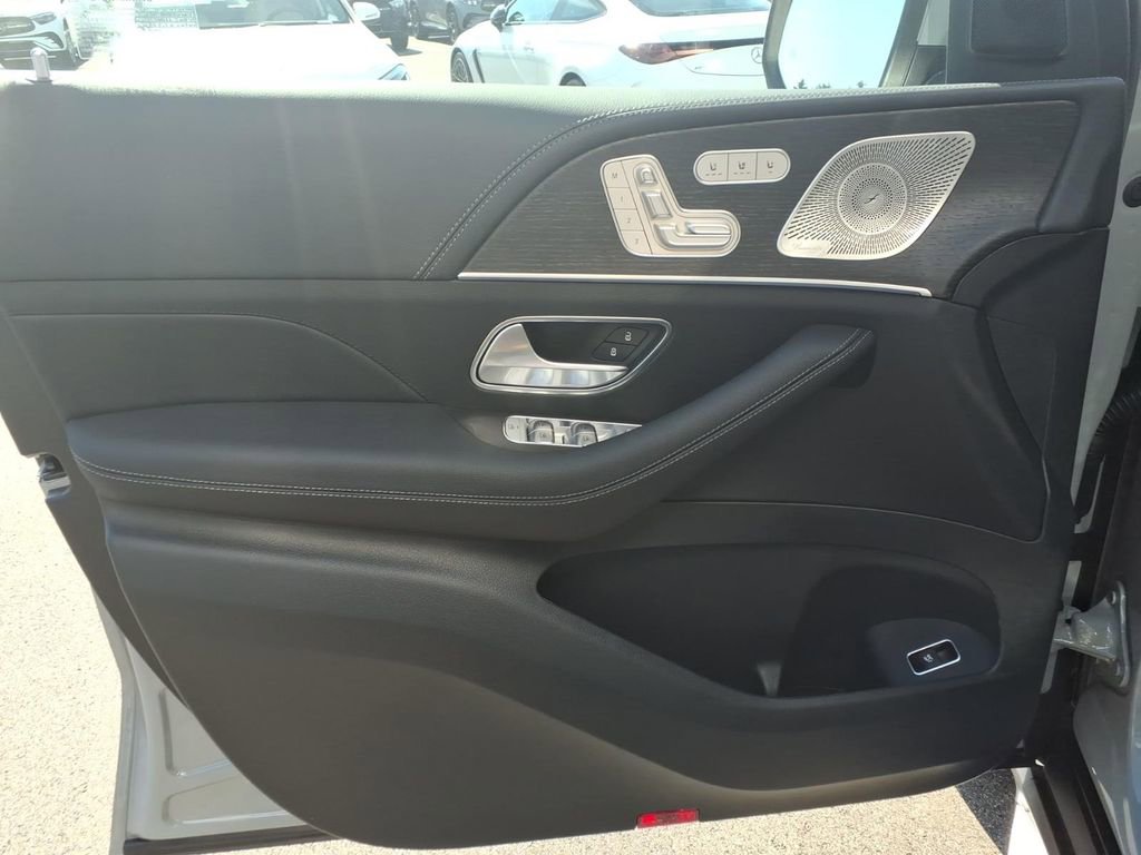New 2026 Mercedes-Benz GLE 450 4MATIC image 11