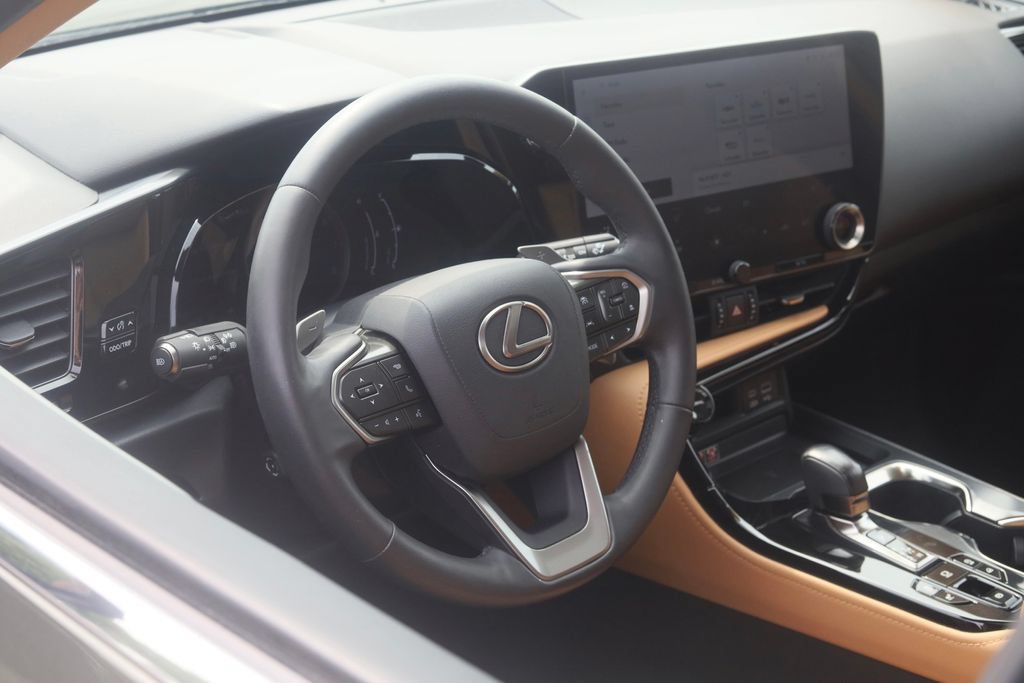Used 2022 Lexus NX 350 AWD image 30