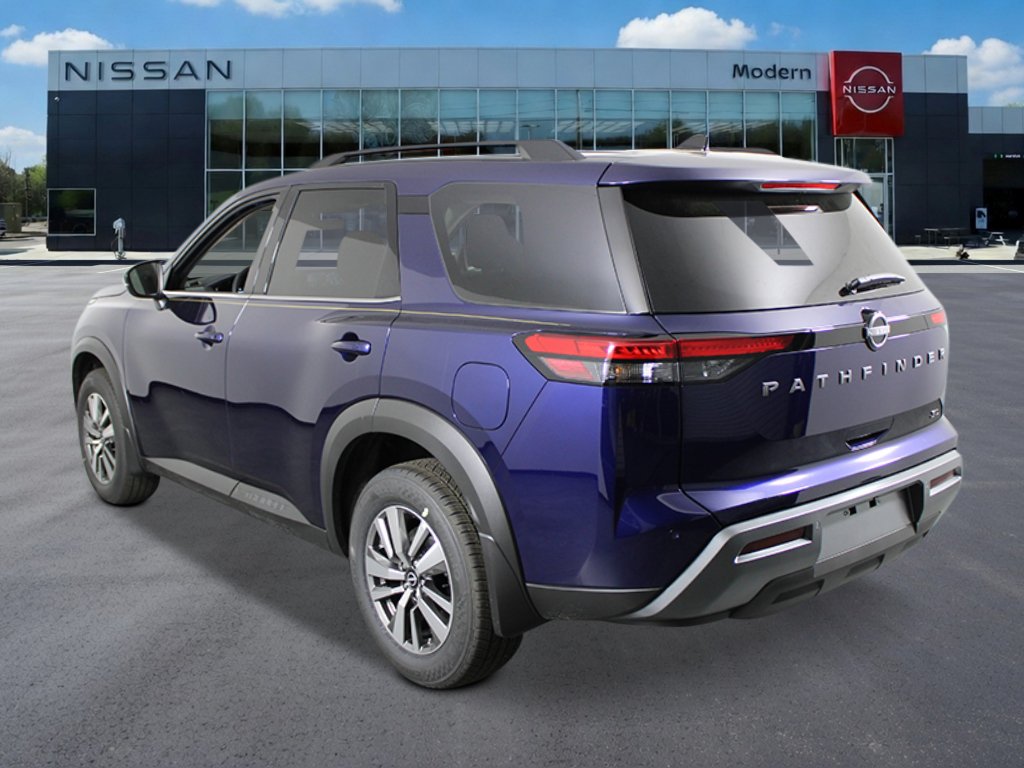 New 2026 Nissan Pathfinder SL FWD image 3