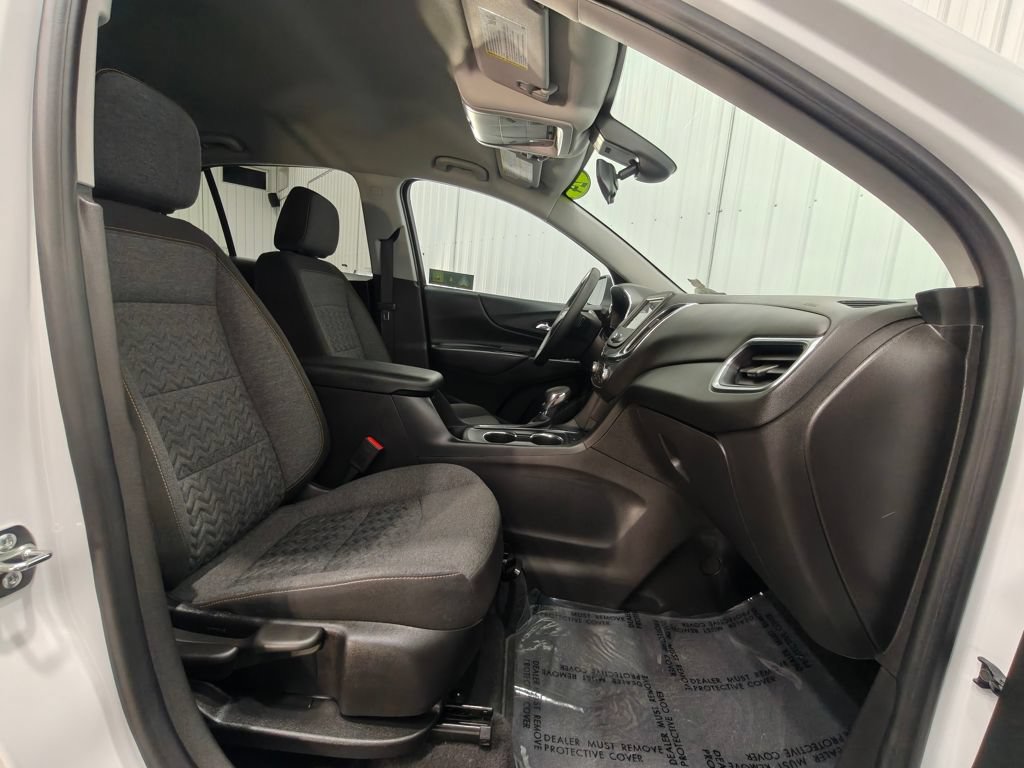 Used 2024 Chevrolet Equinox LT FWD image 20