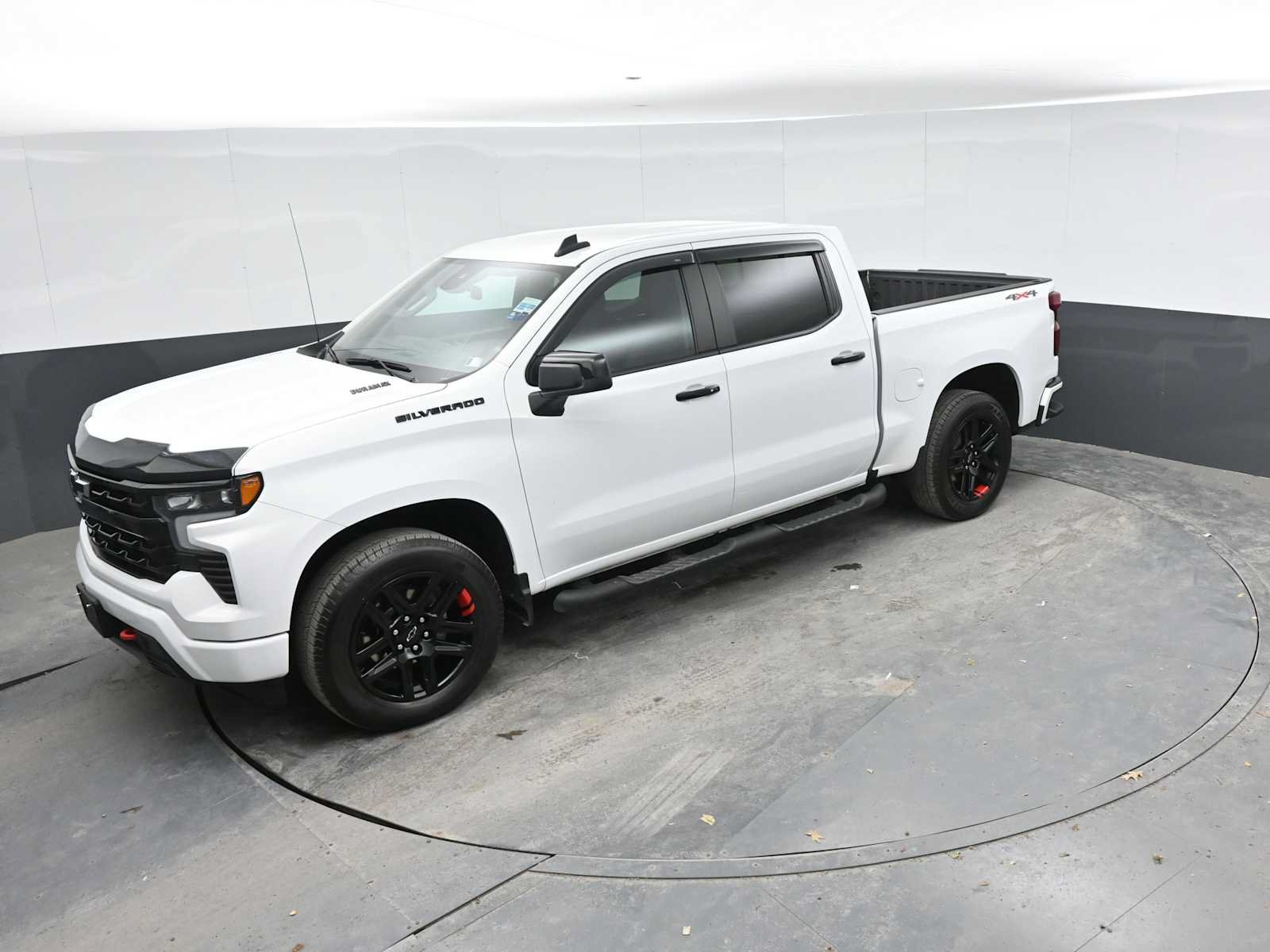 Used 2023 Chevrolet Silverado 1500 RST w/ Redline Edition AWD/4WD image 35