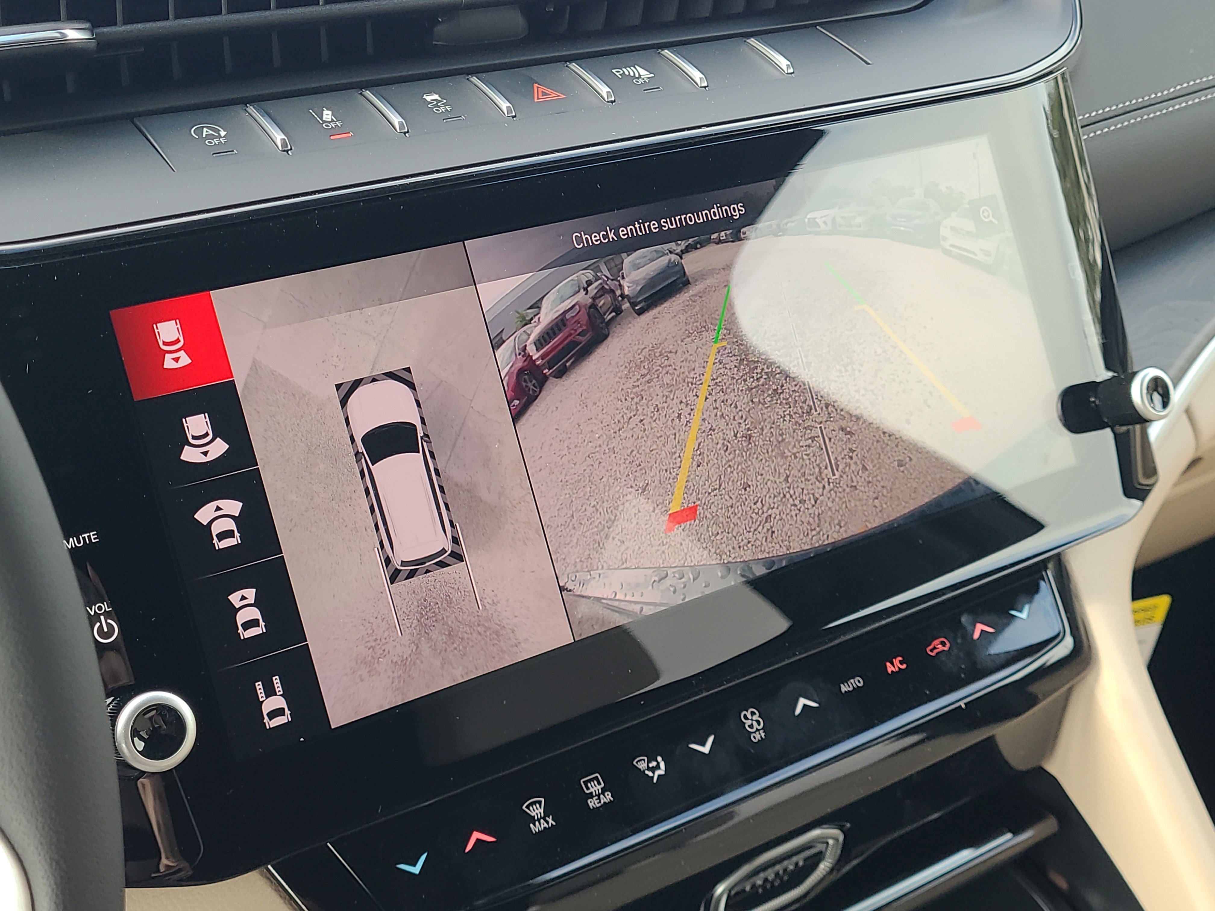 New 2026 Jeep Grand Cherokee Limited w/ Luxury Tech Group II AWD/4WD image 12