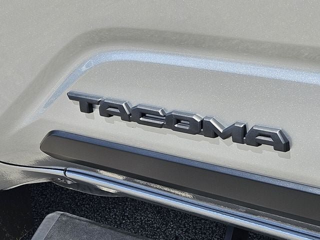 Used 2024 Toyota Tacoma TRD Off-Road AWD/4WD image 42