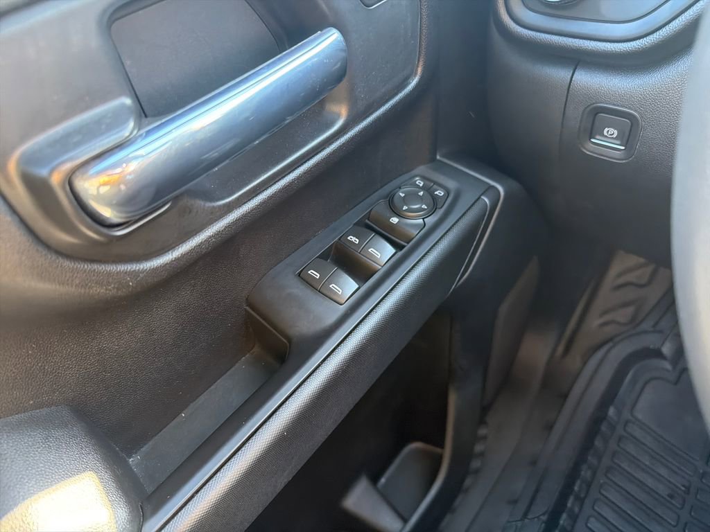 Used 2023 GMC Sierra 1500 Pro w/ Pro Value Package AWD/4WD image 13