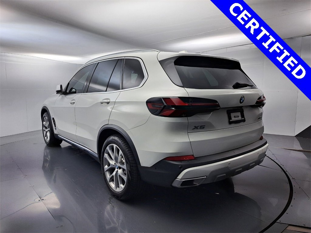 Certified 2024 BMW X5 xDrive40i w/ Premium Package image 5