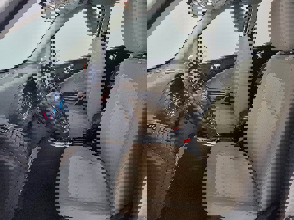 Used 2019 Ford EcoSport SE image 14