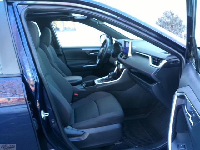 Used 2023 Toyota RAV4 SE w/ Weather & Moonroof Package image 31