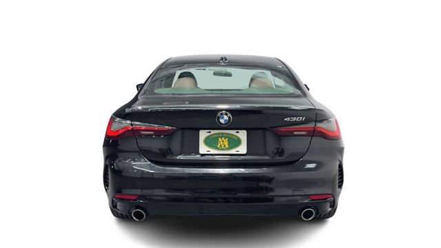 Used 2024 BMW 430i Coupe w/ Convenience Package RWD image 3