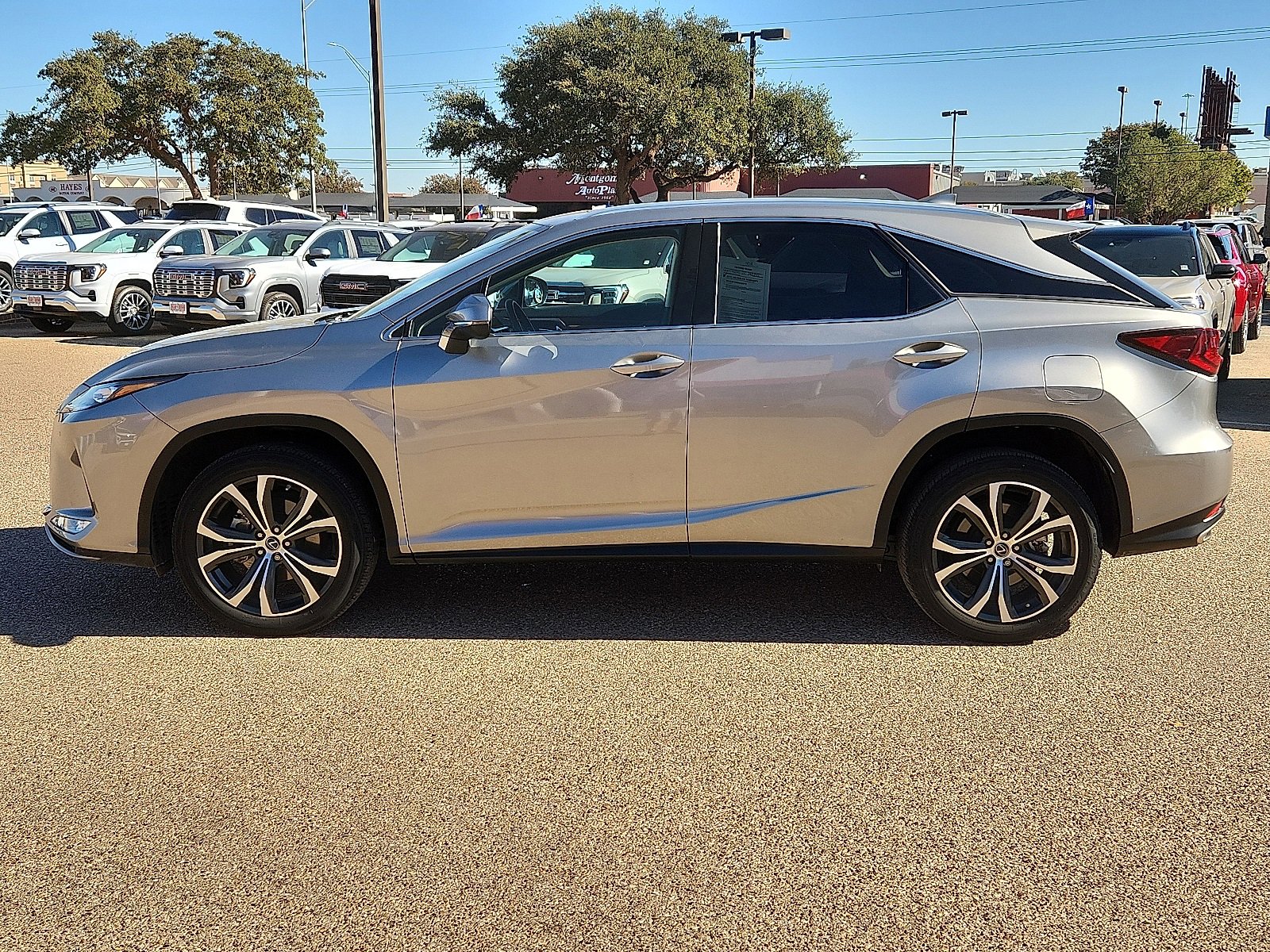 Used 2022 Lexus RX 350 FWD w/ Premium Package image 2