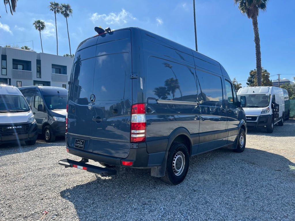 Used 2018 Mercedes-Benz Sprinter 2500 image 7