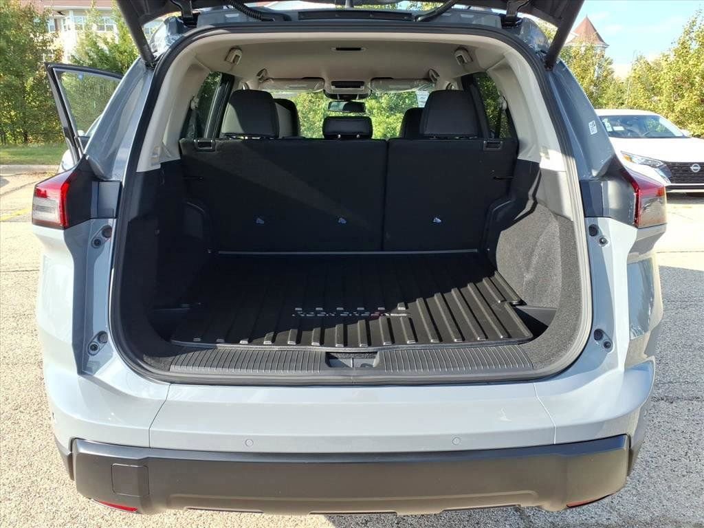 New 2026 Nissan Rogue SV w/ Rock Creek Premium Package image 33