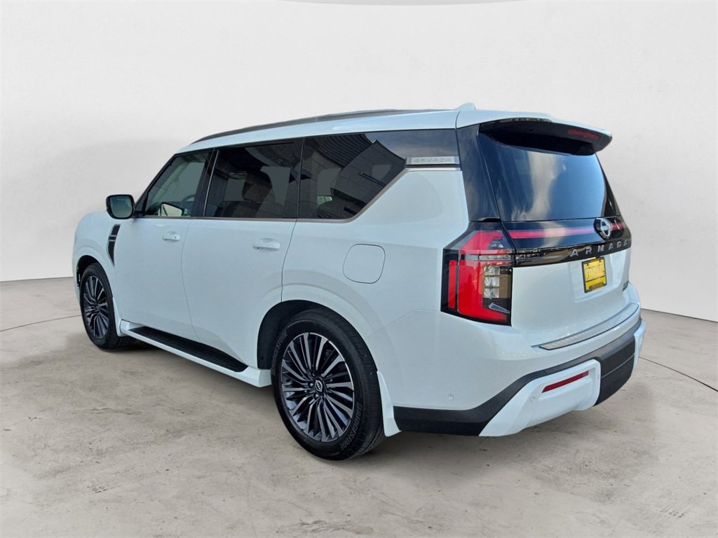 Used 2025 Nissan Armada Platinum Reserve image 3