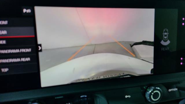 Used 2023 Porsche Macan GTS image 18