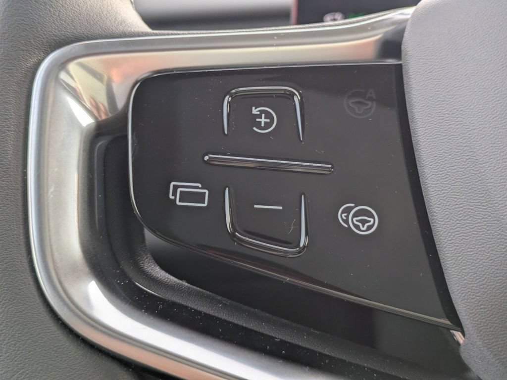 New 2025 Volvo EX90 Ultra AWD/4WD image 28
