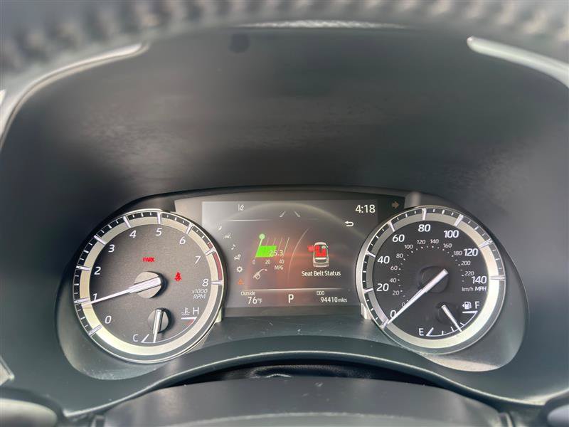 Used 2022 Toyota Highlander XLE AWD/4WD image 15
