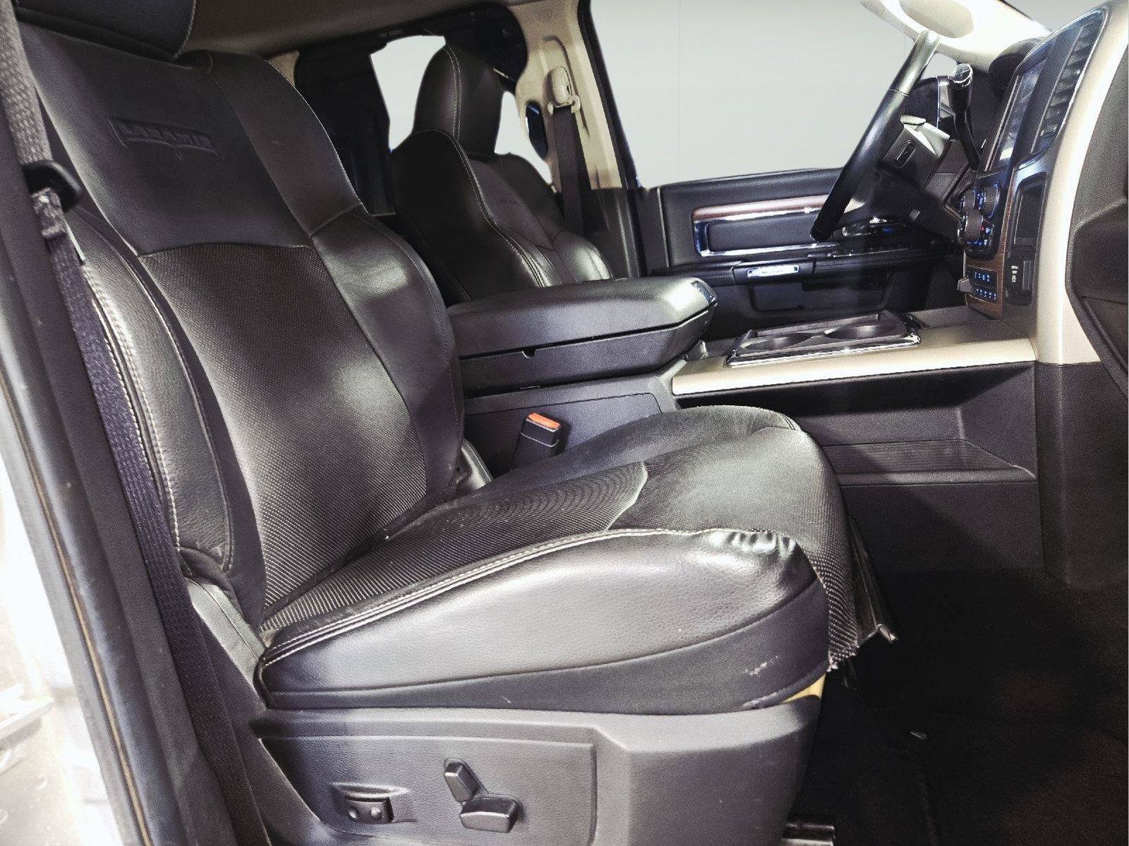 Used 2014 RAM 3500 Laramie AWD/4WD image 40