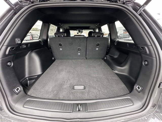 New 2025 Jeep Grand Cherokee Altitude image 18