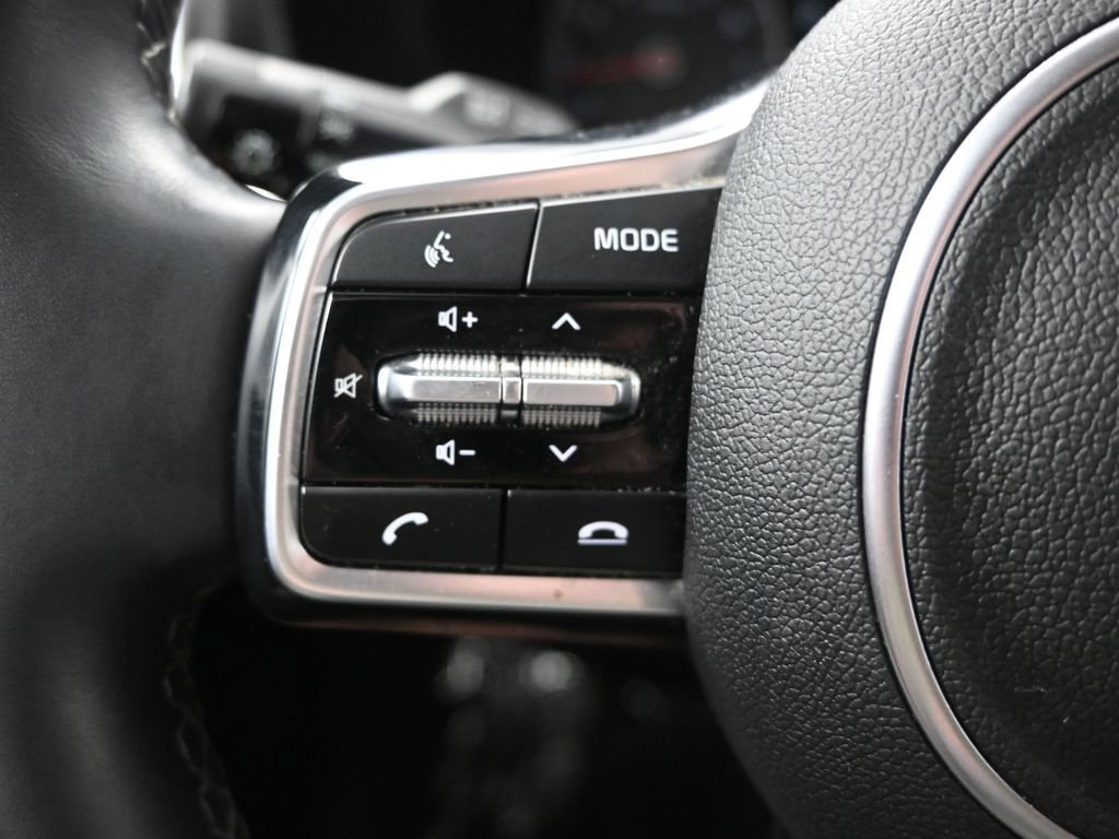 Certified 2023 Kia Sorento S AWD/4WD image 28