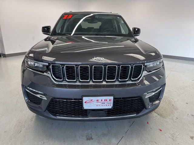 Used 2023 Jeep Grand Cherokee 4WD 4xe image 3