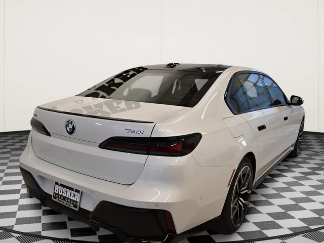 New 2026 BMW 740i xDrive AWD/4WD image 5