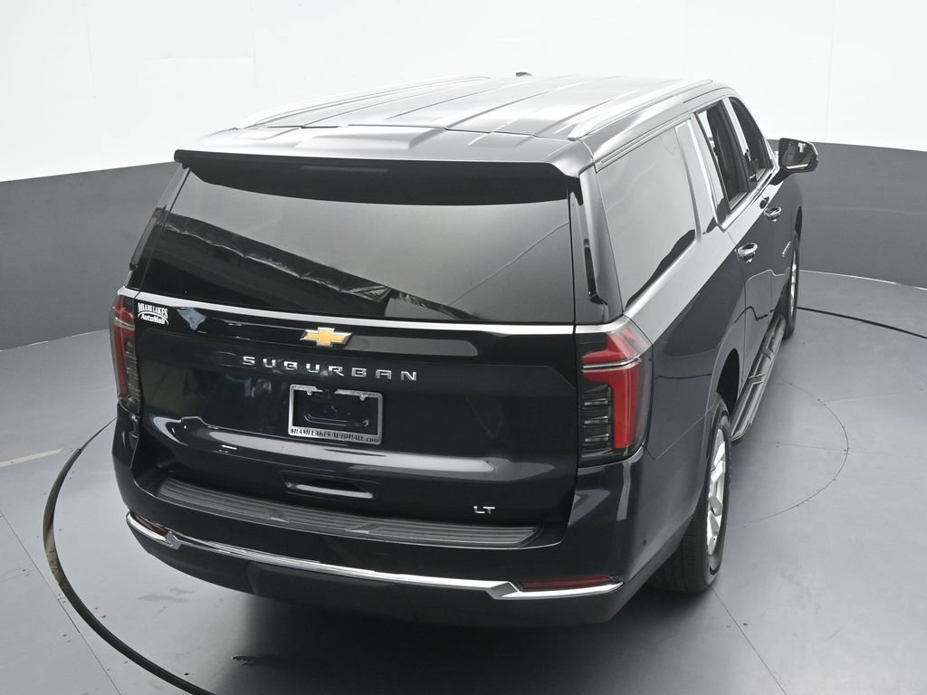 Used 2025 Chevrolet Suburban LT RWD image 64